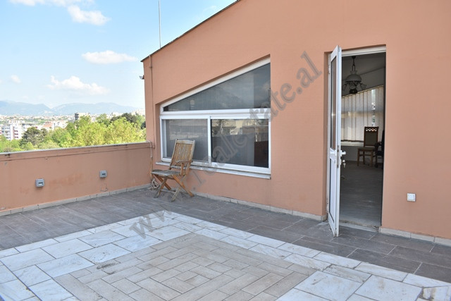 Villa for rent in Kodra e Diellit Street in Tirana.

This&nbsp;villa consists of&nbsp;a land surfa